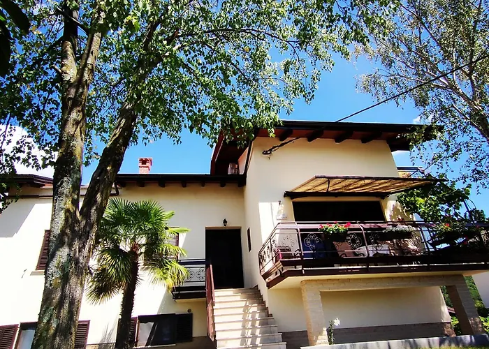 Apartma Breza