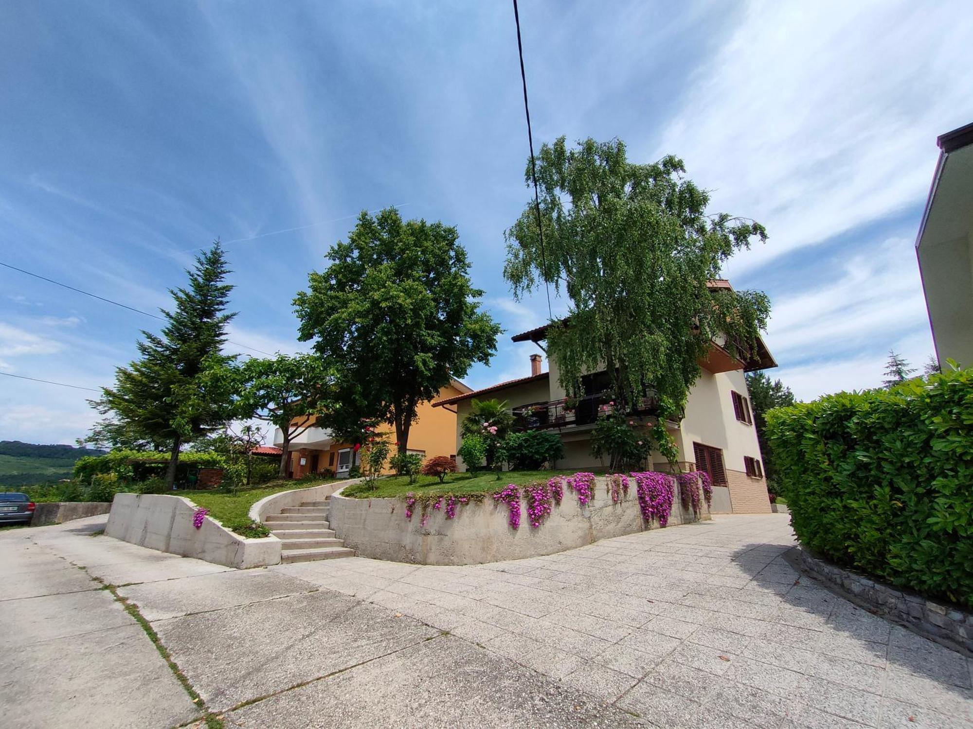Apartment Apartma Breza Kojsko